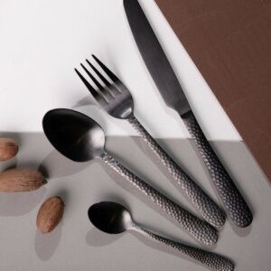 Set de Cubiertos Martele - Black Matte x 16 pzas